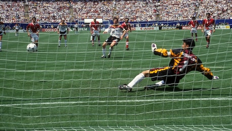 Das Tor von Lothar Matthäus 47' | Bulgarien - Deutschland | FIFA Fussball-Weltmeisterschaft USA 1994™