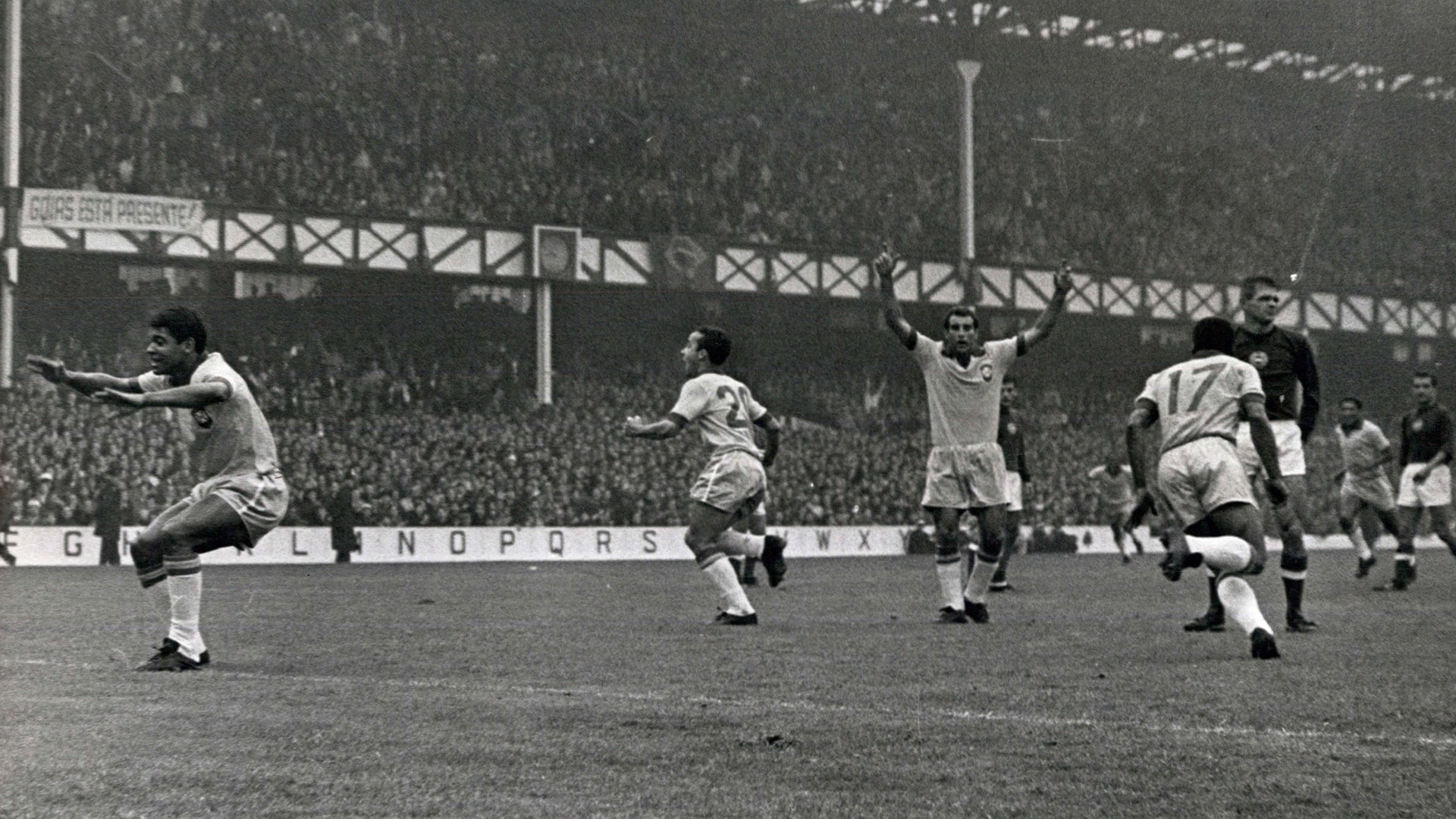 Gol de Tostão 15' | Hungría vs Brasil | Copa Mundial de la FIFA Inglaterra 1966™