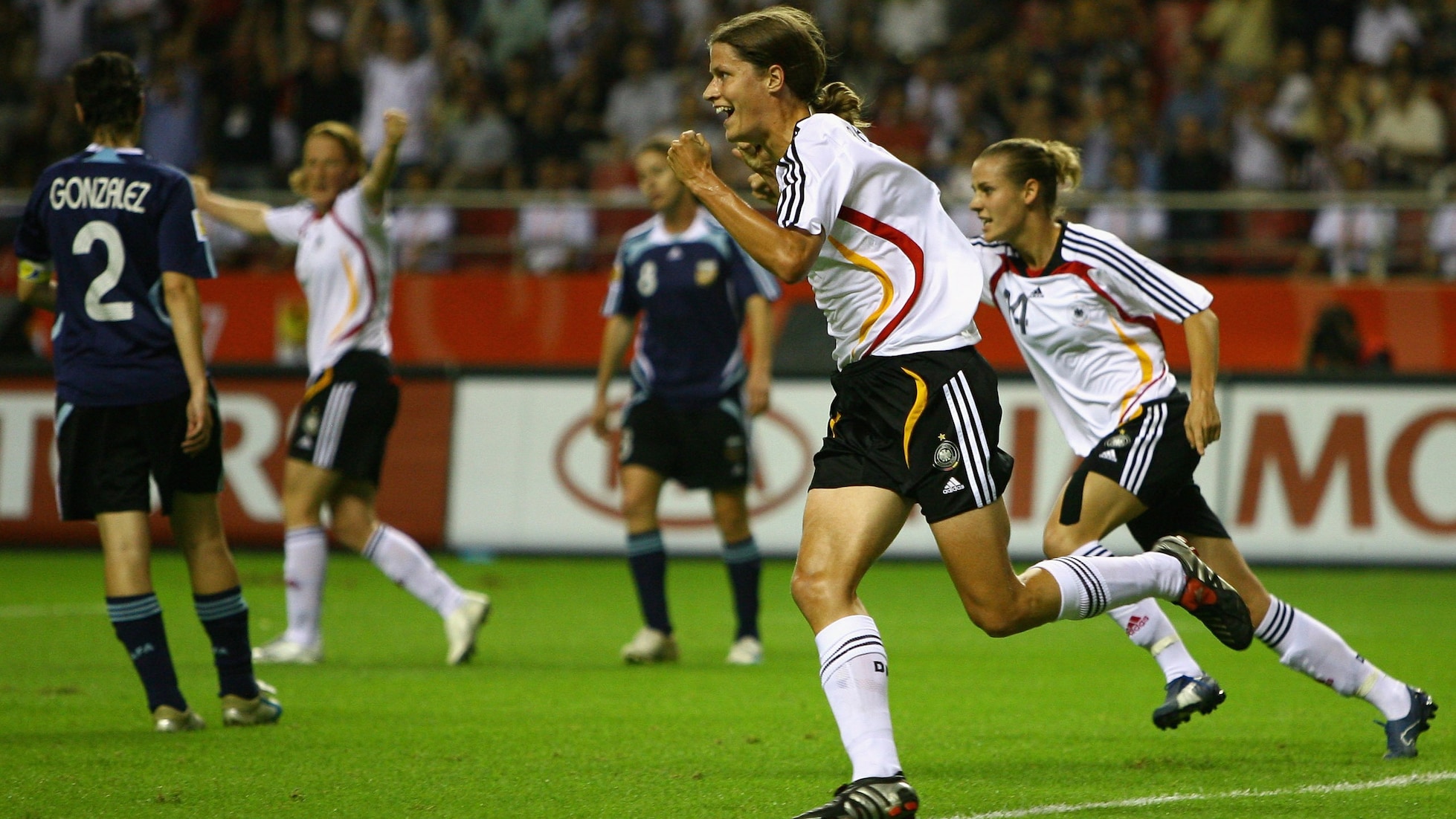 Le but de Kerstin Garefrekes 17' | Allemagne - Argentine | Coupe du Monde Féminine de la FIFA, Chine 2007™