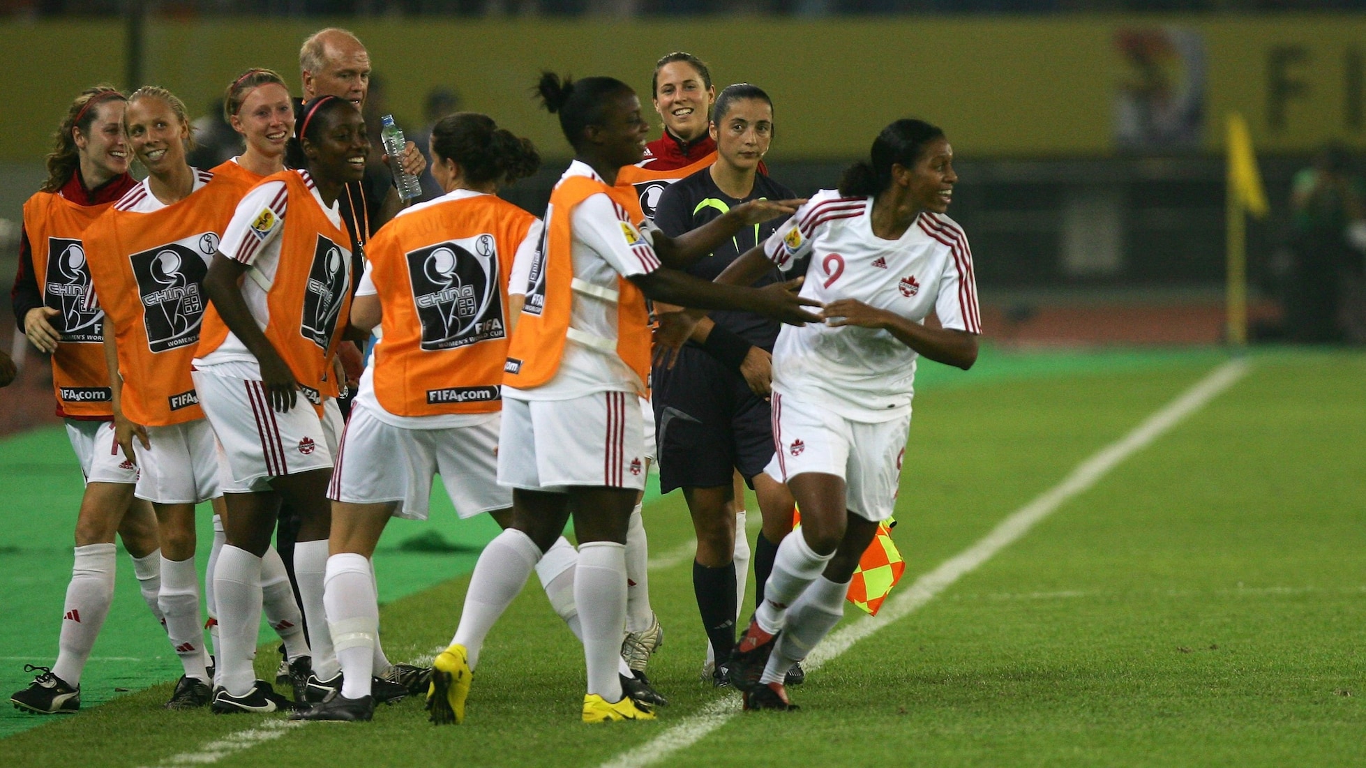 Le but de Candace Chapman 33' | Norvège - Canada | Coupe du Monde Féminine de la FIFA, Chine 2007™