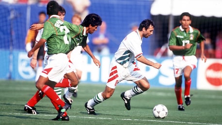 Das Tor von Hristo Stoichkov 6' | Mexiko - Bulgarien | FIFA Fussball-Weltmeisterschaft USA 1994™