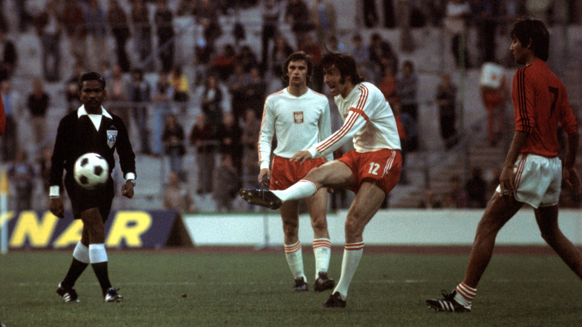 Le but de Kazimierz Deyna 18' | Haïti - Pologne | Coupe du Monde de la FIFA, Allemagne 1974™