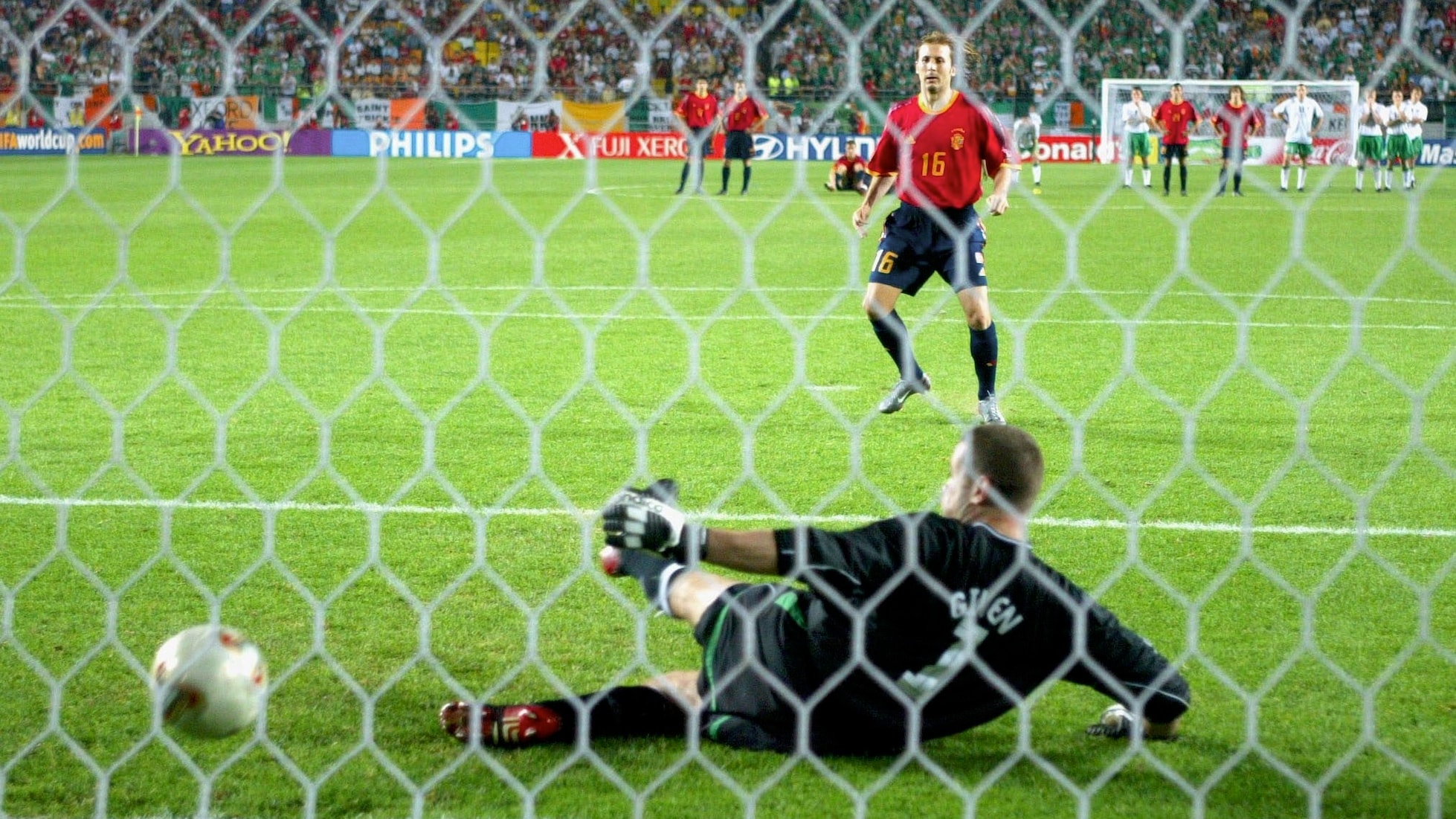 Spain v Republic of Ireland | Round of 16 | 2002 FIFA World Cup Korea/Japan™ | Penalty Shoot-Out