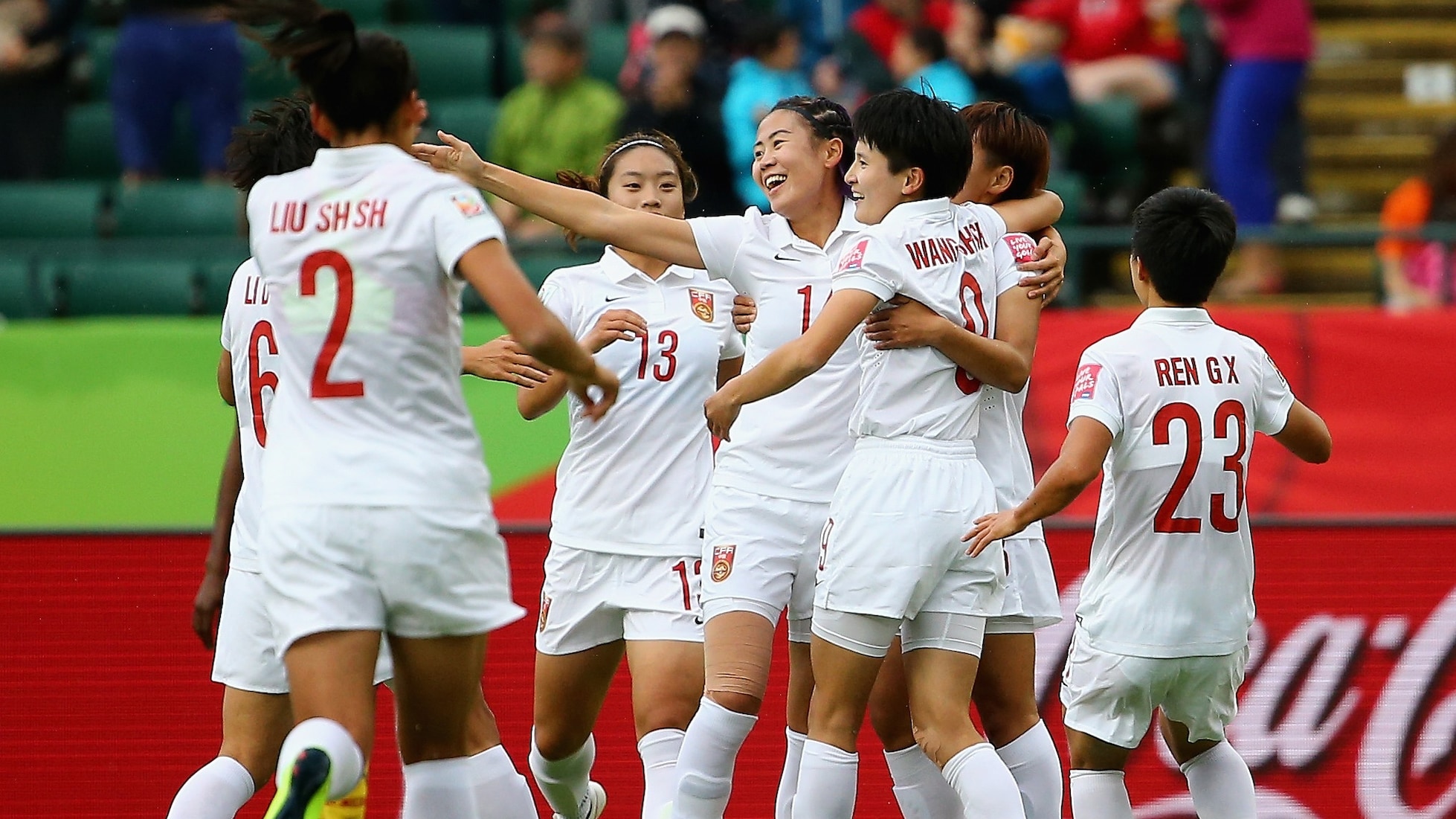 Le but de Wang Shanshan 11' | RP Chine - Cameroun | Coupe du Monde Féminine de la FIFA, Canada 2015™