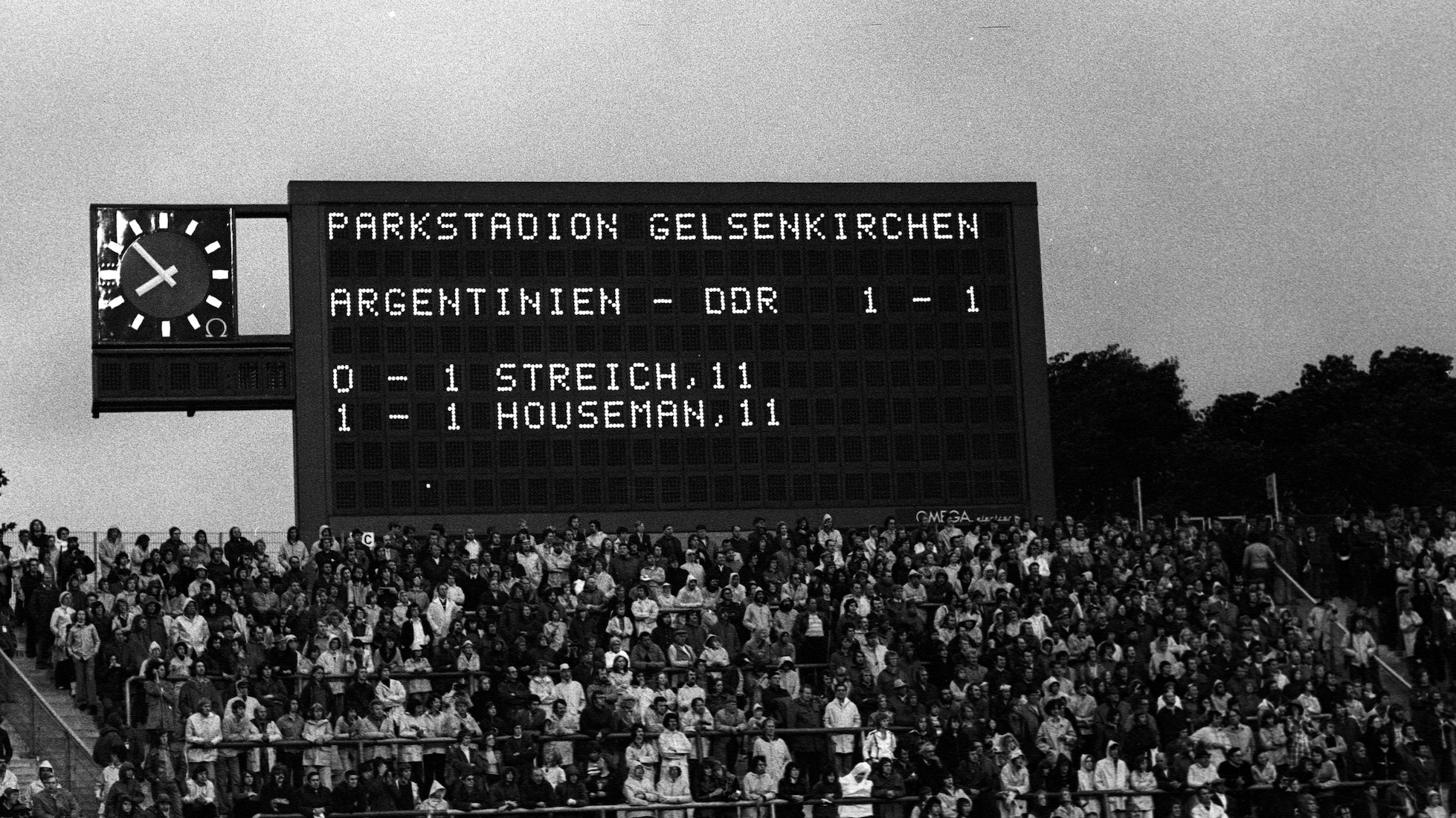 Le but de René Houseman 20' | Argentine - République Démocratique Allemande | Coupe du Monde de la FIFA, Allemagne 1974™