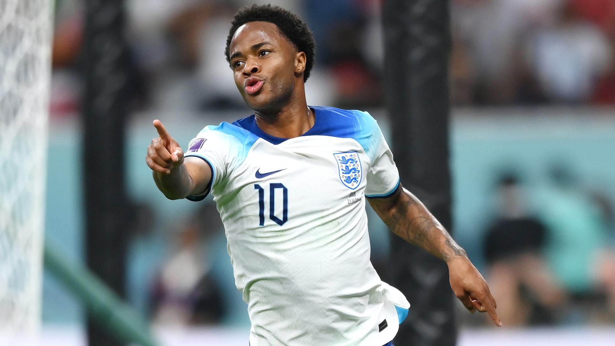 Das Tor von Raheem Sterling 45+1' | England - IR Iran | FIFA Fussball-Weltmeisterschaft Katar 2022™