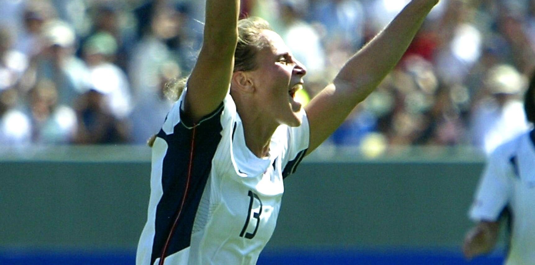 Gol de Kristine Lilly 22' | EEUU vs Canadá | Copa Mundial del Fútbol Femenino de la FIFA EE UU 2003™
