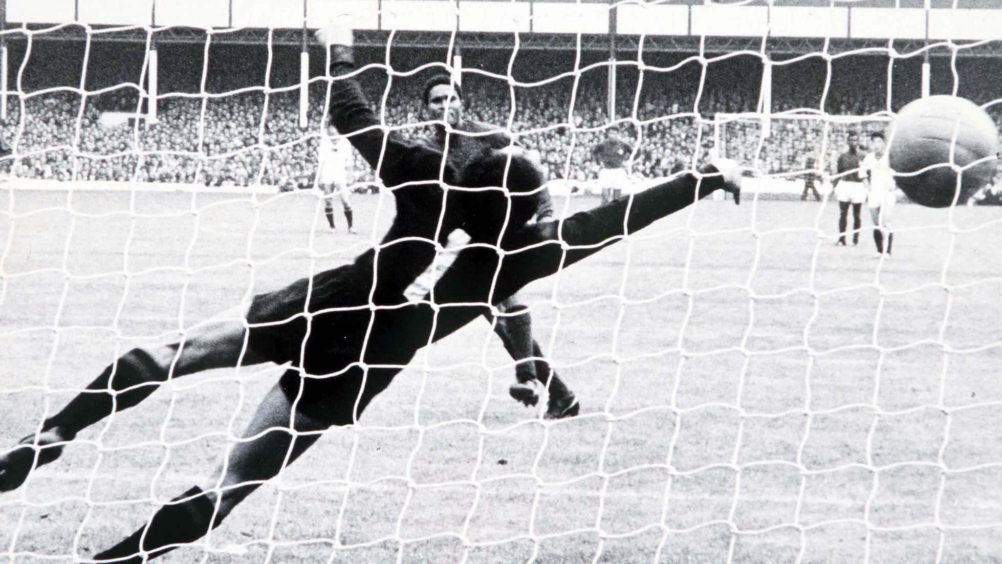 Eusébio Goal 43' | Portugal v Korea DPR | 1966 FIFA World Cup England™