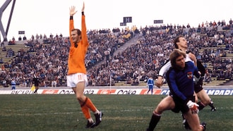 Netherlands v Austria