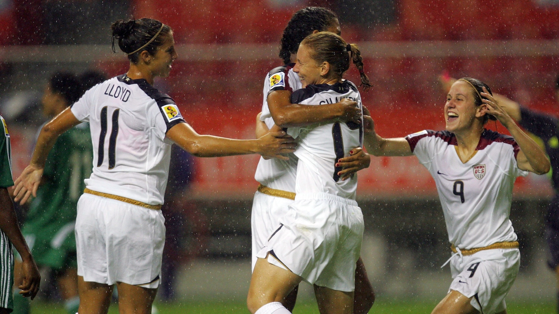 Das Tor von Lori Chalupny 0' | Nigeria - USA | FIFA Frauen-Weltmeisterschaft China 2007™