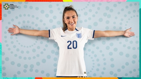 Katie Zelem, lista para enfrentar a la "increíble" Colombia de Caicedo