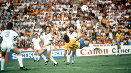 But de Zico 29' | Brésil - Nouvelle-Zélande | Coupe du Monde de la FIFA, Espagne 1982™