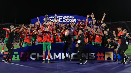 Entrega del trofeo | sto | Copa Mundial Sub-20 de la FIFA Chile 2025™