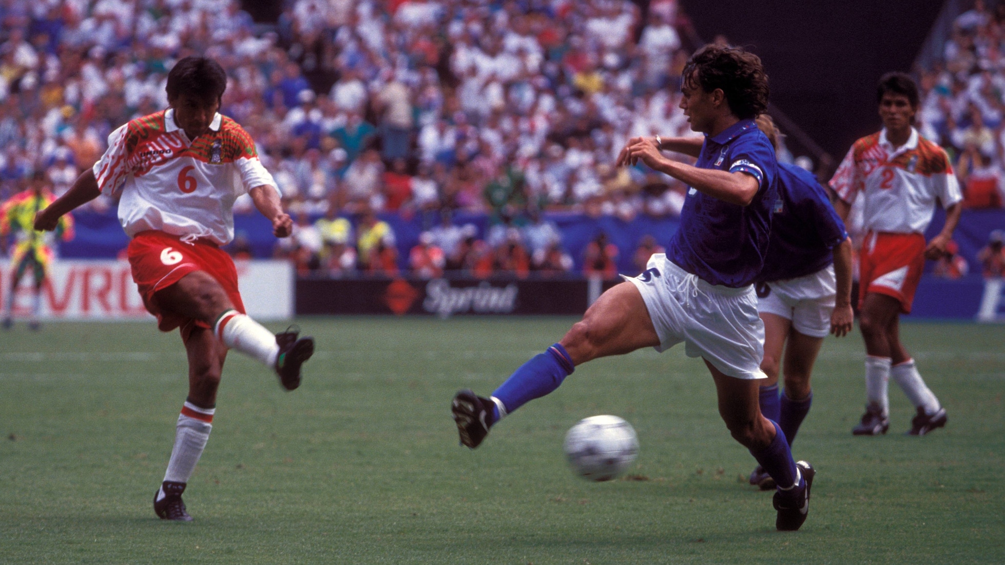 Gol de Marcelino Bernal 57' | Italia vs México | Copa Mundial de la FIFA Estados Unidos 1994™