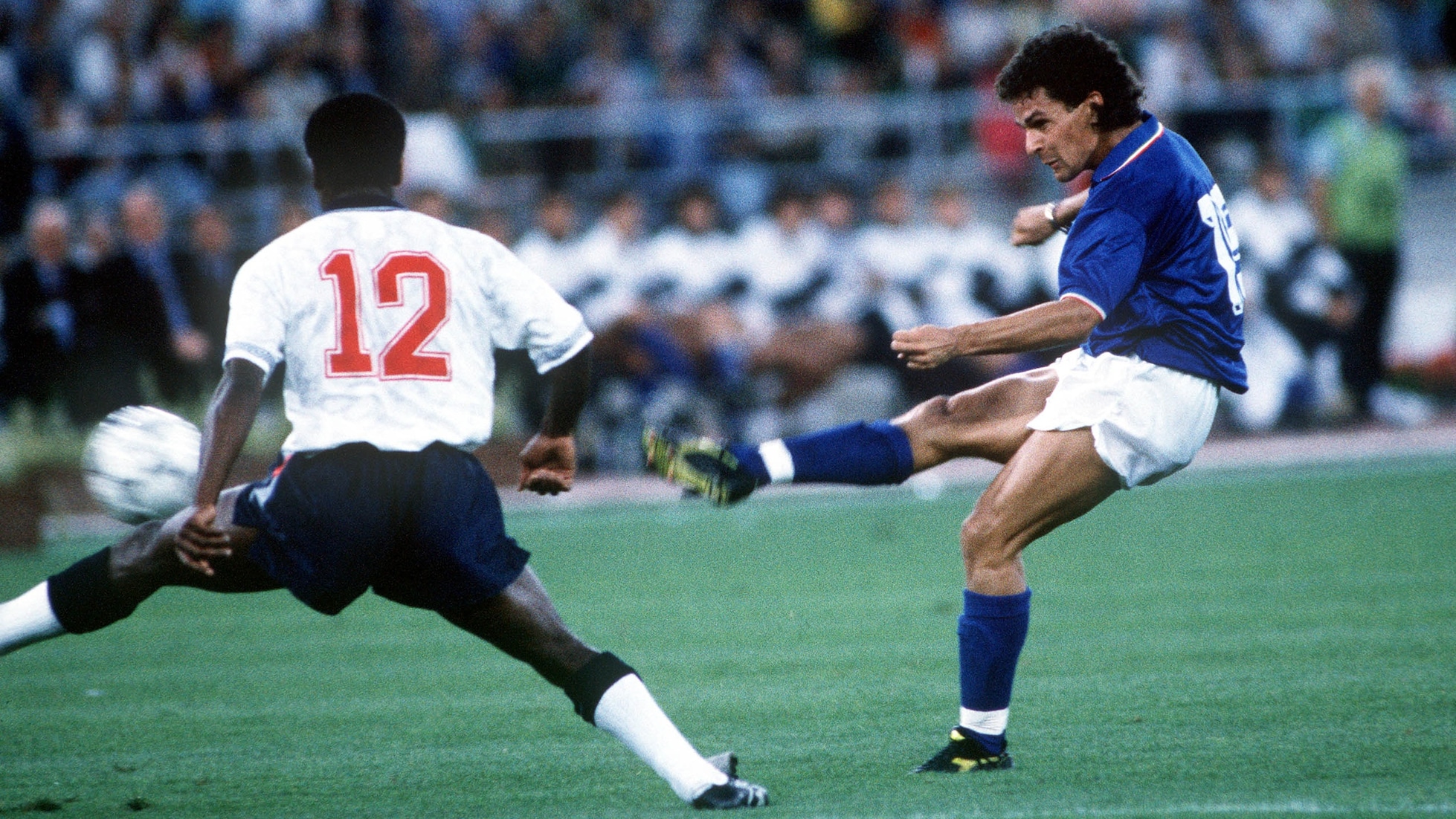 Roberto Baggio Goal 71' | Italy vs England | 1990 FIFA World Cup Italy™