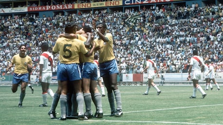Le but de Roberto Rivelino 11' | Brésil - Pérou | Coupe du Monde de la FIFA, Mexique 1970™