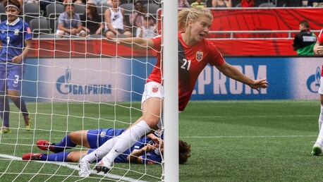 Il gol di Ada Hegerberg al 67' | Norvegia - Tailandia | Coppa del Mondo Femminile FIFA, Canada 2015