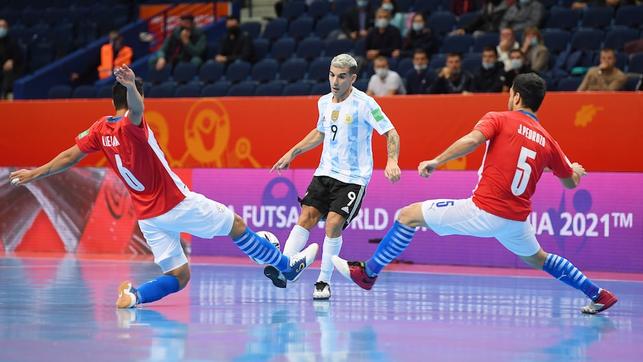Argentina v Paraguay | Round of 16 | FIFA Futsal World Cup Lithuania 2021™ | Highlights