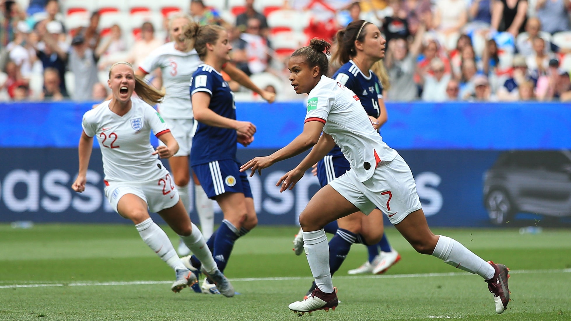 Il gol di Nikita Parris al 13' | Inghilterra - Scozia | Coppa del Mondo Femminile FIFA, Francia 2019