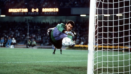 Mejores atajadas | Copa Mundial de la FIFA Italia 1990™