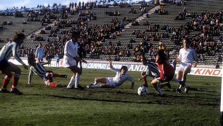 Das Tor von Dominique Rocheteau 42' | Frankreich - Ungarn | FIFA Fussball-Weltmeisterschaft Argentinien 1978™