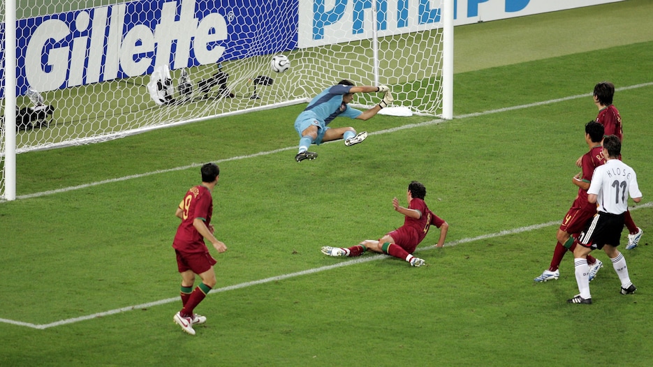 Le csc de Petit 60' | Allemagne - Portugal | Coupe du Monde de la FIFA, Allemagne 2006™