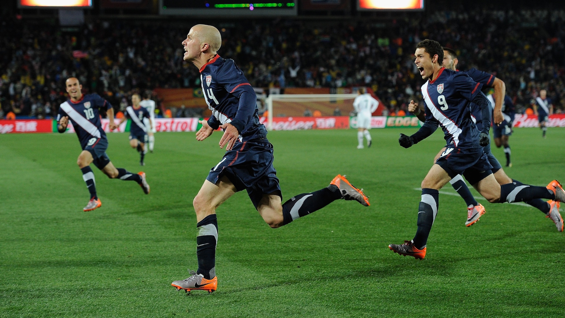 Le but de Michael Bradley 81' | Slovénie - USA | Coupe du Monde de la FIFA, Afrique du Sud 2010™
