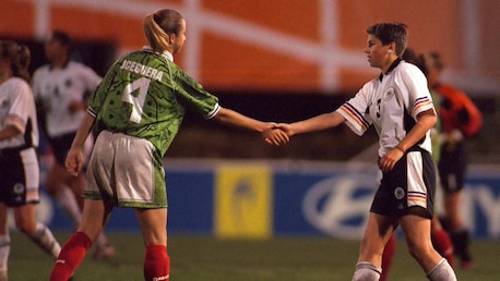 Das Tor von Ariane Hingst 49' | Deutschland - Mexiko | FIFA Frauenfussball-Weltmeisterschaft USA 1999™