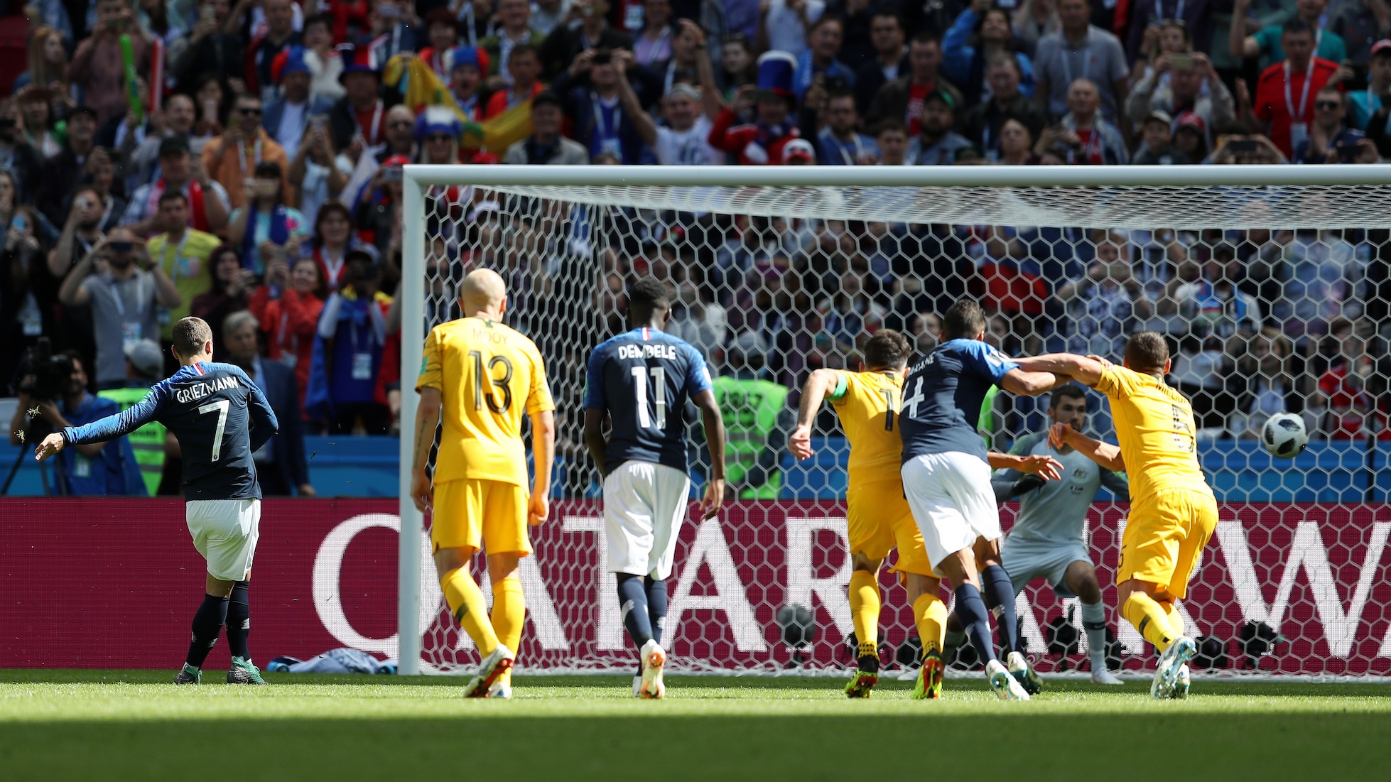 Das Tor von Antoine Griezmann 58' | Frankreich - Australien | FIFA Fussball-Weltmeisterschaft Russland 2018™