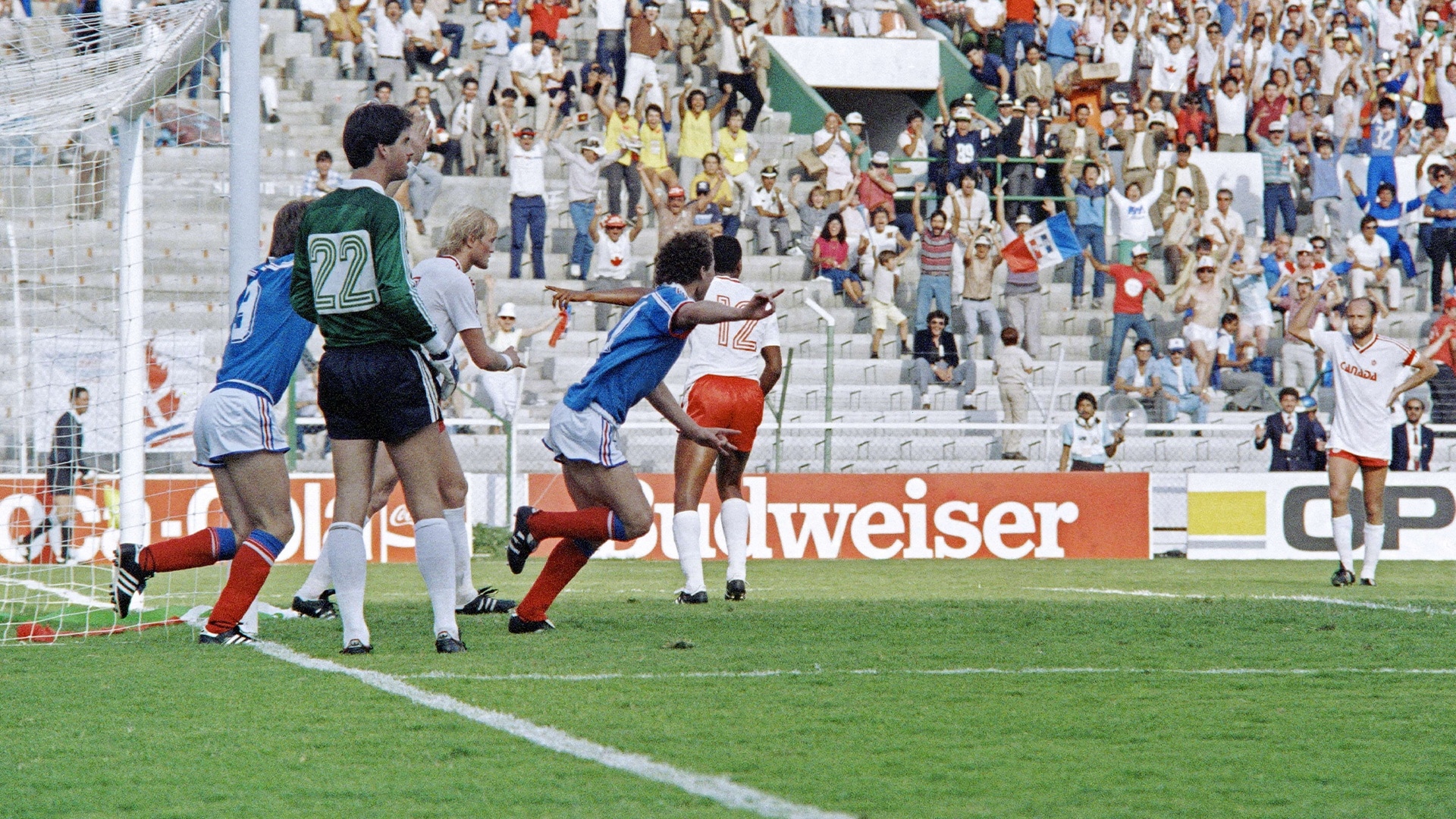 Le but de Jean-Pierre Papin 79' | Canada - France | Coupe du Monde de la FIFA, Mexique 1986™