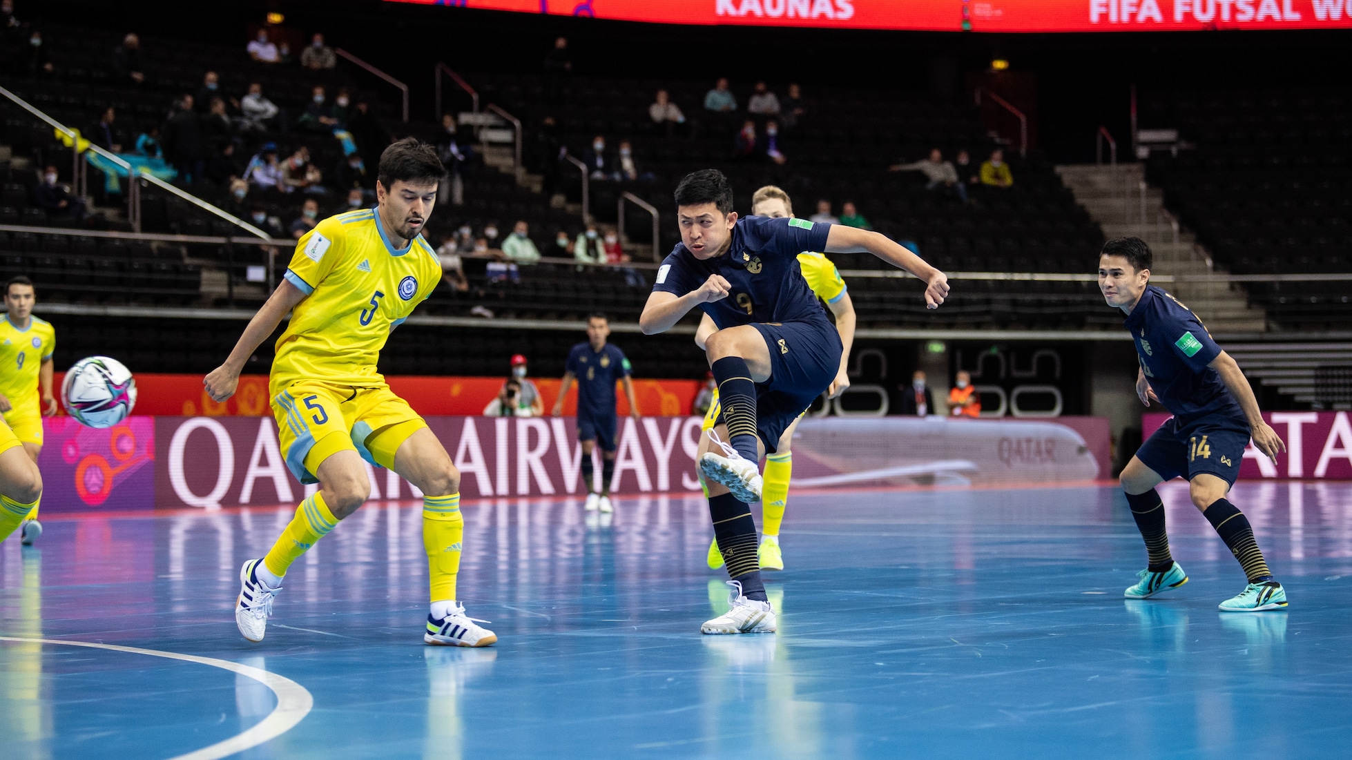 Kazakhstan - Thaïlande | Huitièmes de finale | Coupe du Monde de Futsal de la FIFA, Lituanie 2021™ | Résumé vidéo