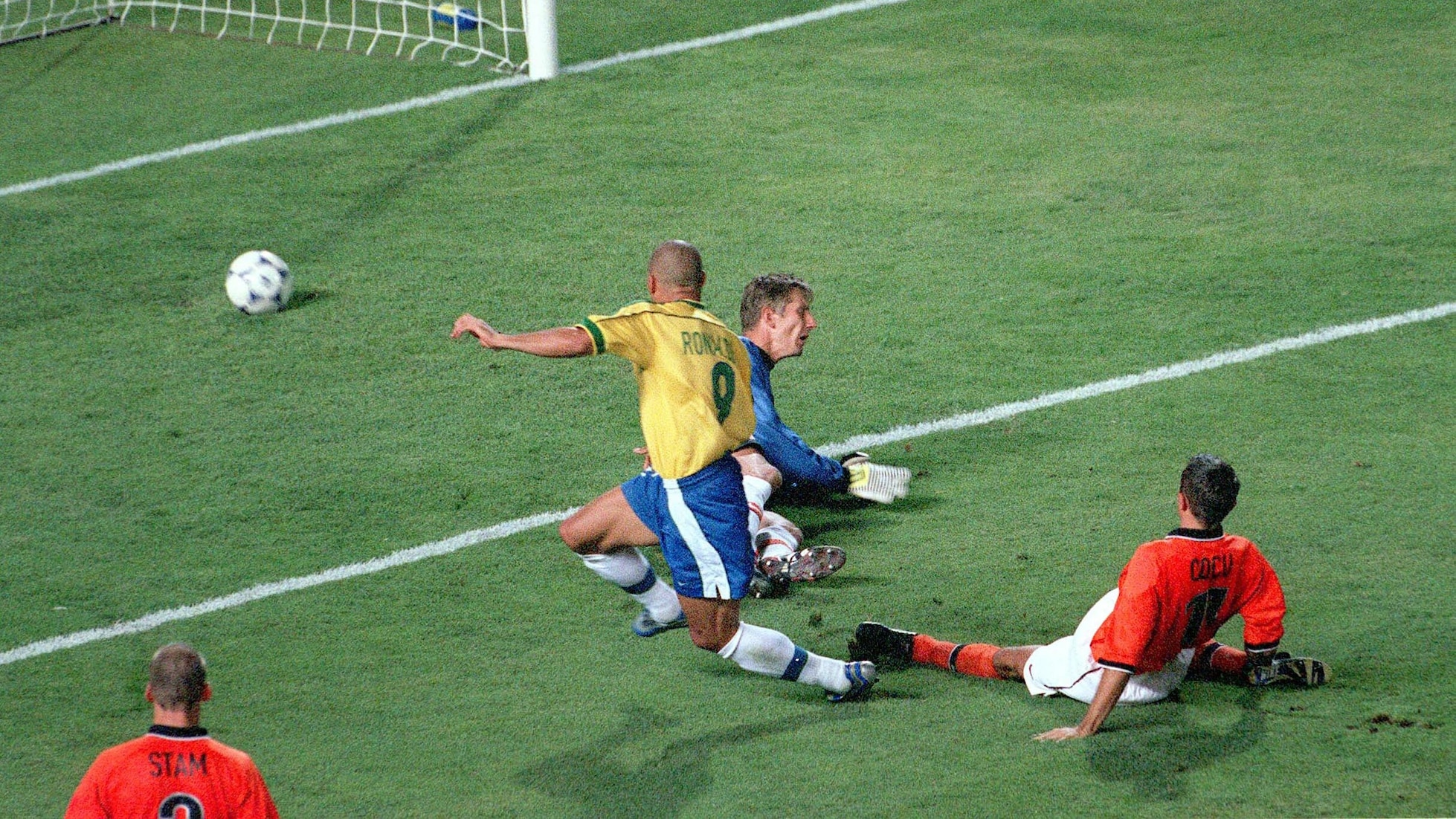 Le but de Ronaldo 46' | Brésil - Pays-Bas | Coupe du Monde de la FIFA, France 1998™