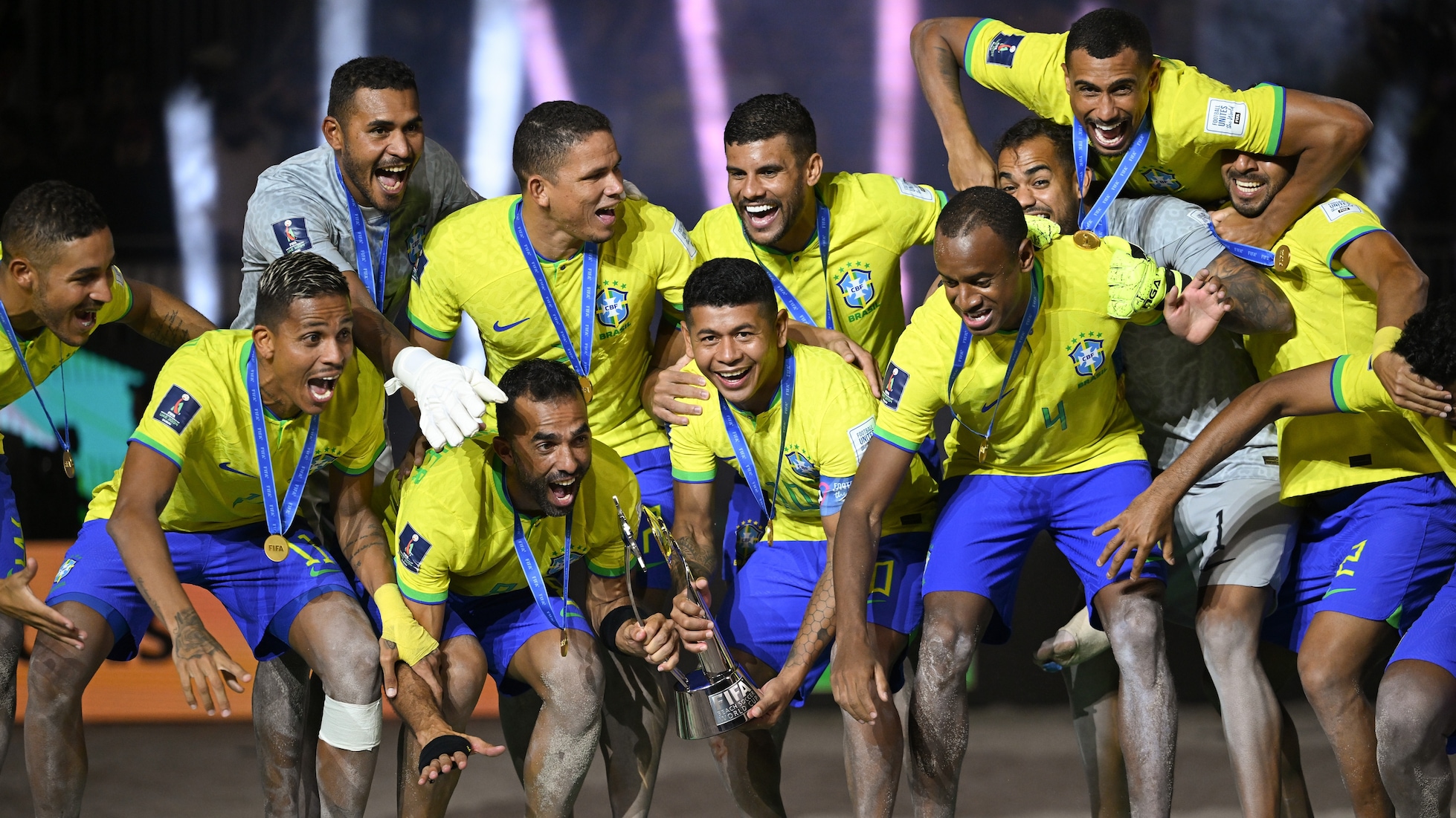 Lever du trophée | Coupe du Monde de Beach Soccer de la FIFA, É.A.U. Dubaï 2024™