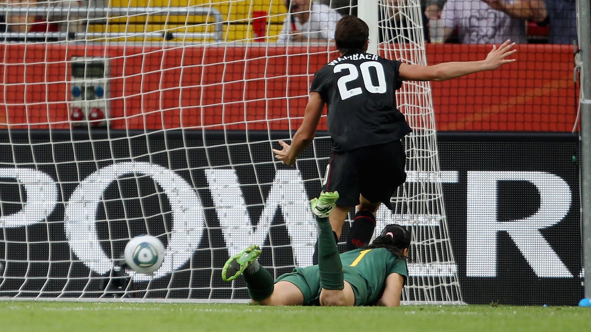 Das Tor von Abby Wambach 120+1' | Brasilien - USA | FIFA Frauen-Weltmeisterschaft Deutschland 2011™