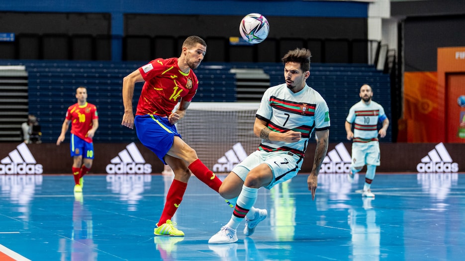 Spain v Portugal | Quarter-finals | FIFA Futsal World Cup Lithuania 2021™ | Highlights