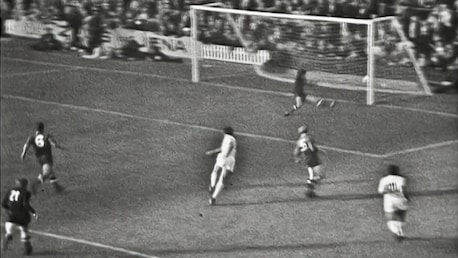 Tor von Gueorgui Asparuhov 15' | Ungarn - Bulgarien | FIFA Fussball-Weltmeisterschaft England 1966™
