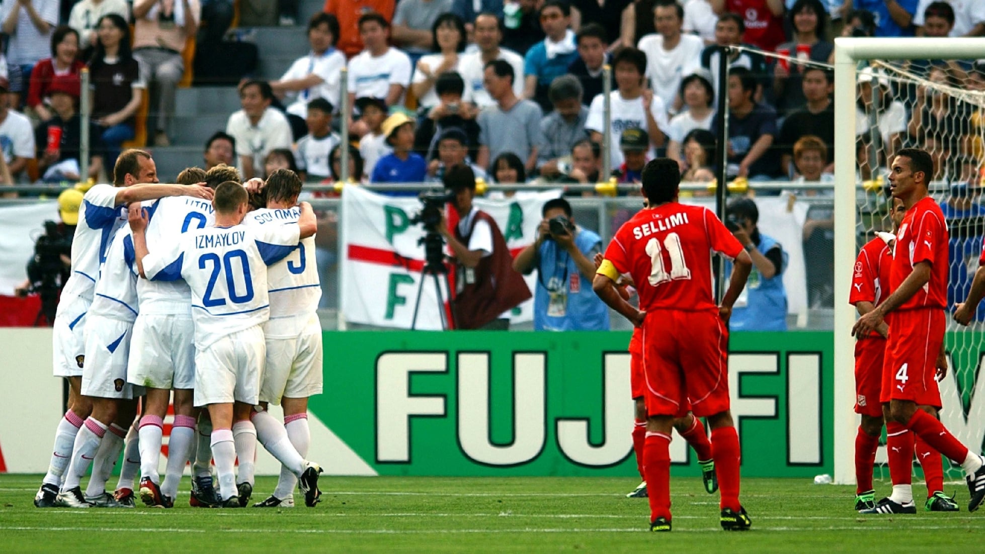 Das Tor von Valeri Karpin 64' | Russland - Tunesien | FIFA Fussball-Weltmeisterschaft Korea/Japan 2002™