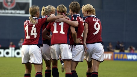 Gol de Marianne Pettersen aos 45' | Noruega - Brasil | Copa do Mundo Feminina FIFA 2003, no Estados Unidos