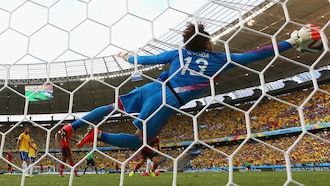Les plus beaux arrêts | Coupe du Monde de la FIFA, Brésil 2014™