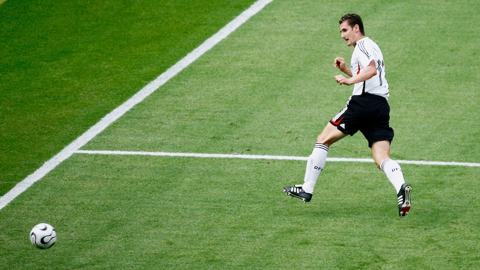 Miroslav Klose Goal 44' | Ecuador vs Germany | 2006 FIFA World Cup Germany™