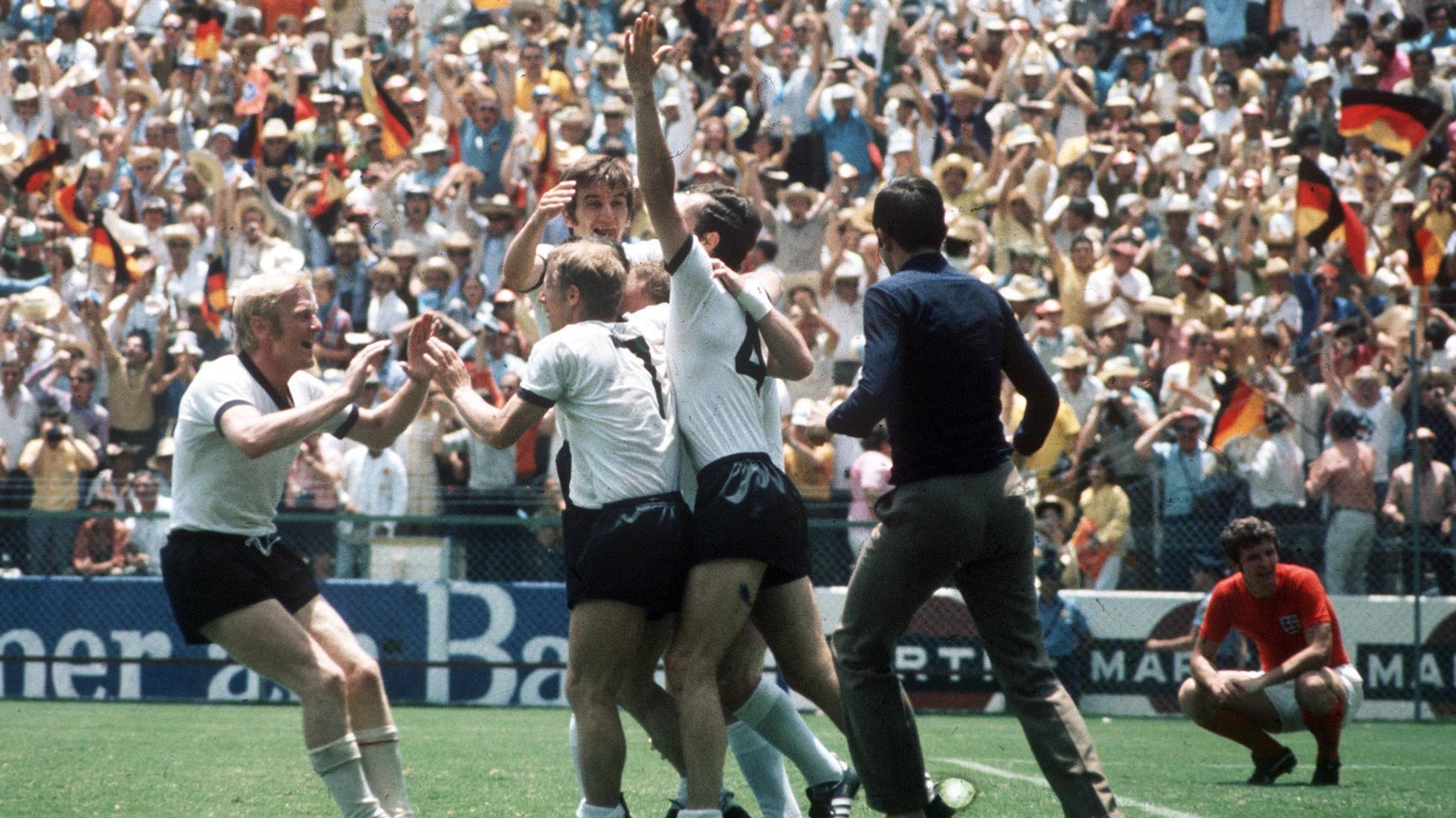 Le but de Uwe Seeler 82' | République Fédérale d'Allemagne - Angleterre | Coupe du Monde de la FIFA, Mexique 1970™
