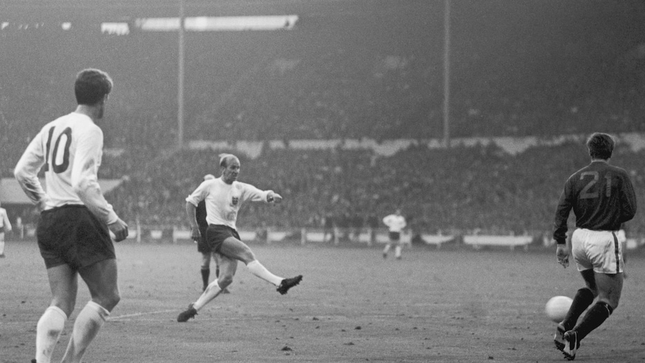 Gol de Bobby Charlton 79' | Inglaterra vs Portugal | Copa Mundial de la FIFA Inglaterra 1966™