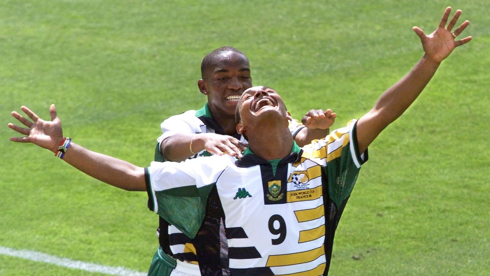 Le but de Shaun Bartlett 18' | Afrique du Sud - Arabie Saoudite | Coupe du Monde de la FIFA, France 1998™