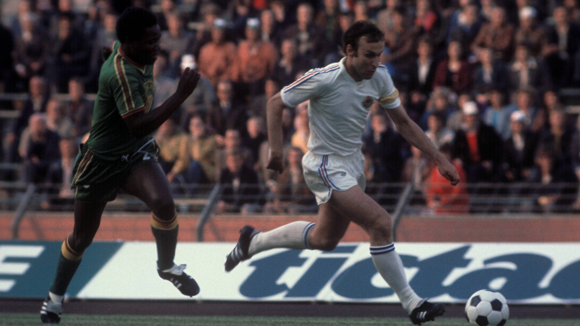 Le but de Dragan Džajić 14' | Yougoslavie - Zaïre | Coupe du Monde de la FIFA, Allemagne 1974™