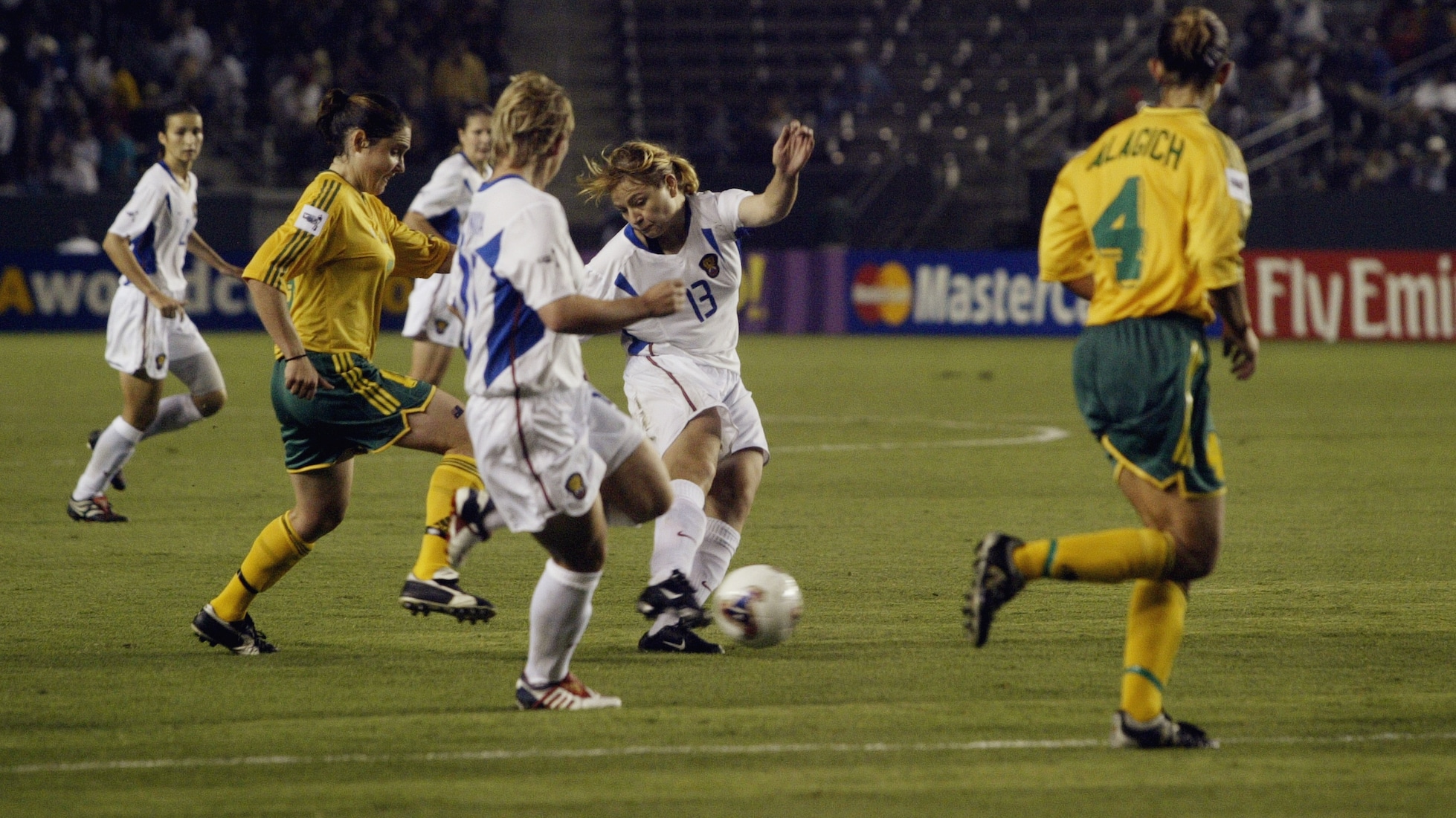 Das Tor von Elena Fomina 89' | Australien - Russland | FIFA Frauenfussball-Weltmeisterschaft USA 2003™