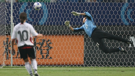 Das Tor von Kerstin Garefrekes 44' | Deutschland - Korea DVR | FIFA Frauen-Weltmeisterschaft China 2007™