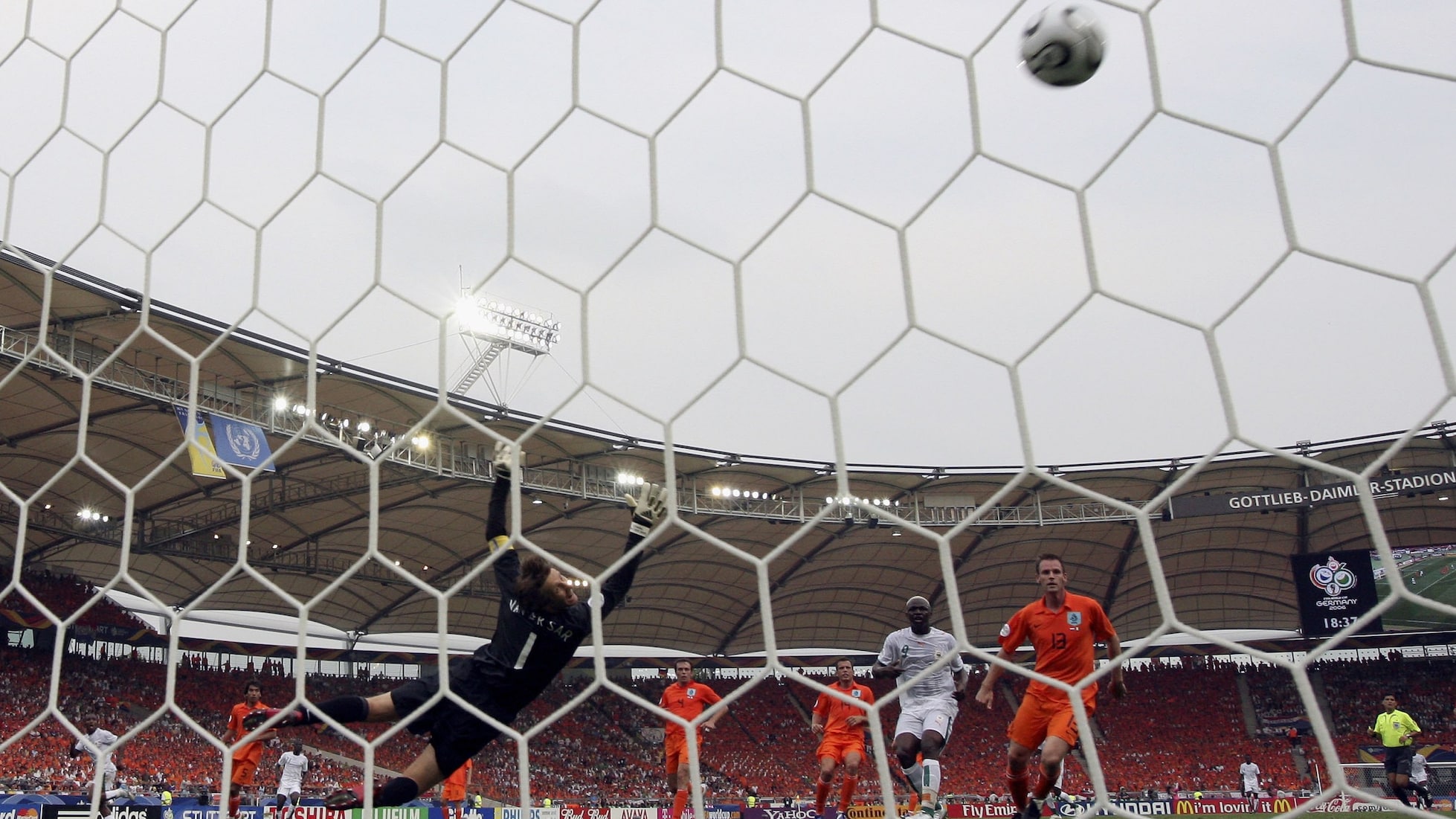 Le but de Bakari Koné 38' | Pays-Bas - Côte d'Ivoire | Coupe du Monde de la FIFA, Allemagne 2006™