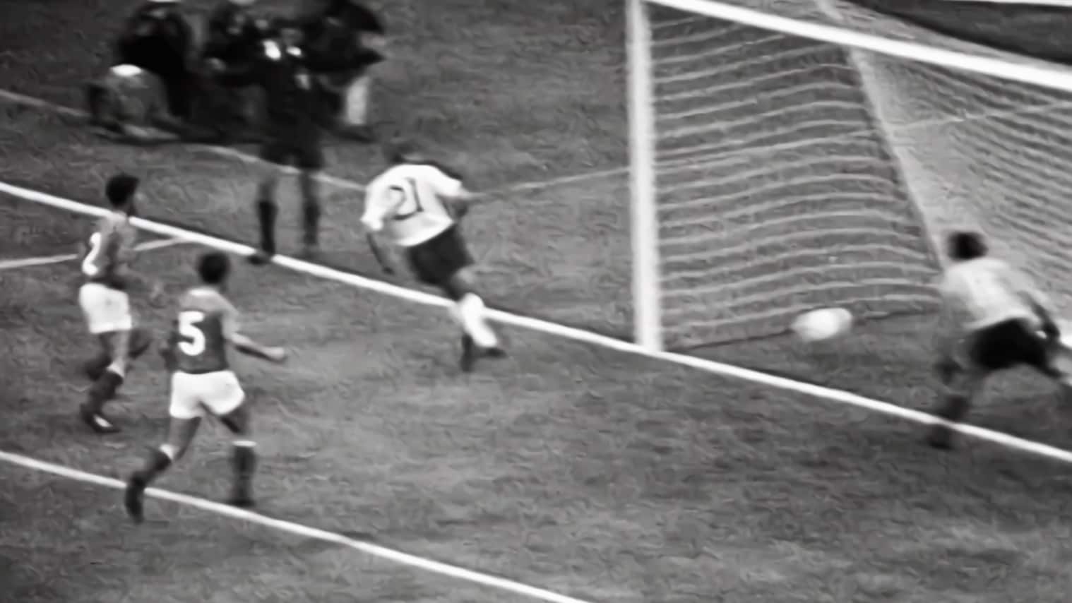 Roger Hunt Goal 40' | England v France | 1966 FIFA World Cup England™