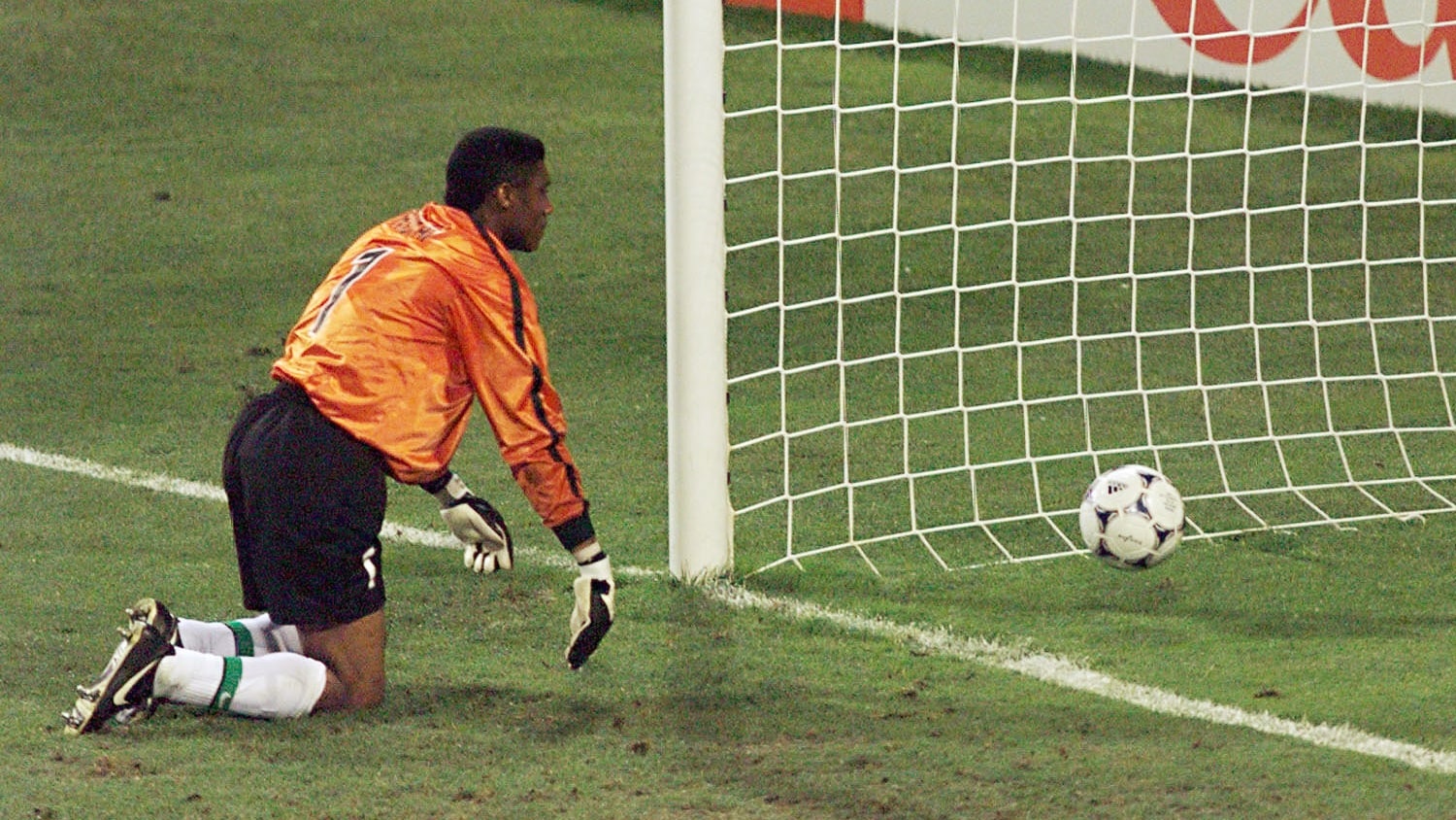 Miguel Ángel Benítez Pavón Goal 58' | Nigeria vs Paraguay | 1998 FIFA World Cup France™