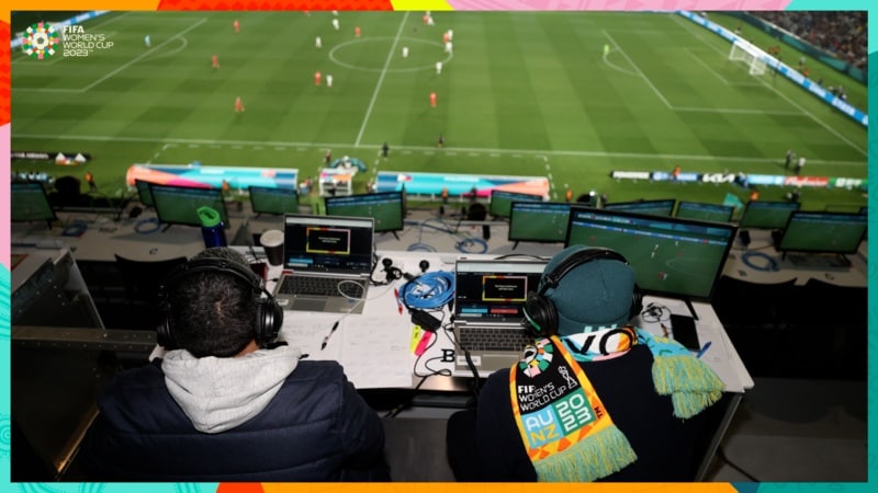 Recreando historias con los comentarios descriptivos de audio